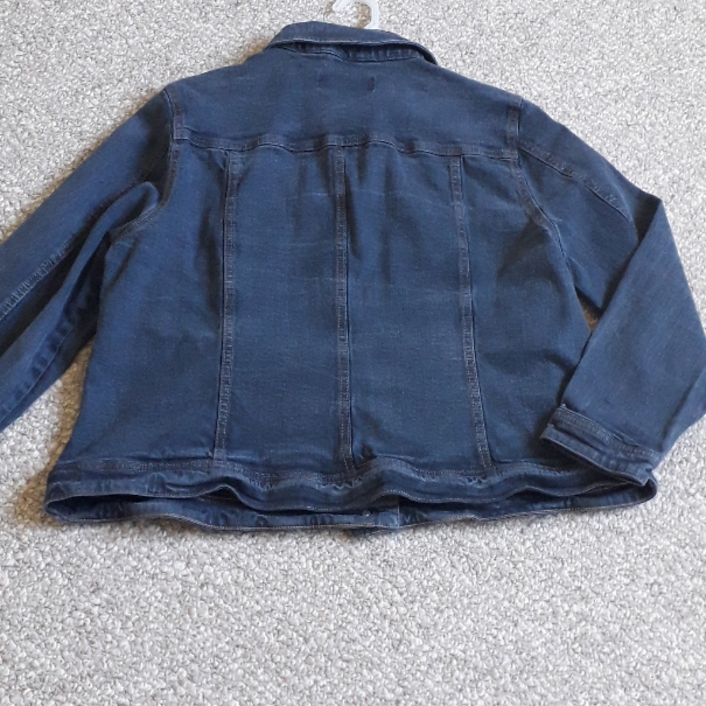 Reitmans Jean Jacket - Picture 6 of 8